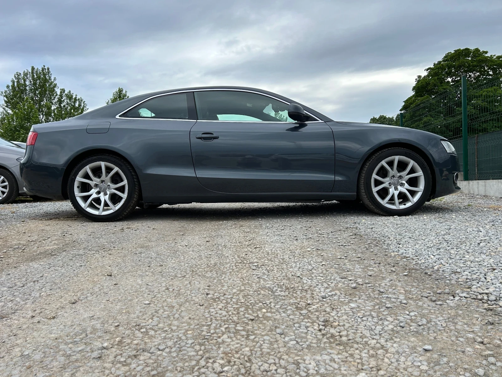 Audi A5 2.7TDi/AUTOMATIC/190K.C./LED, снимка 6 - Автомобили и джипове - 54634115