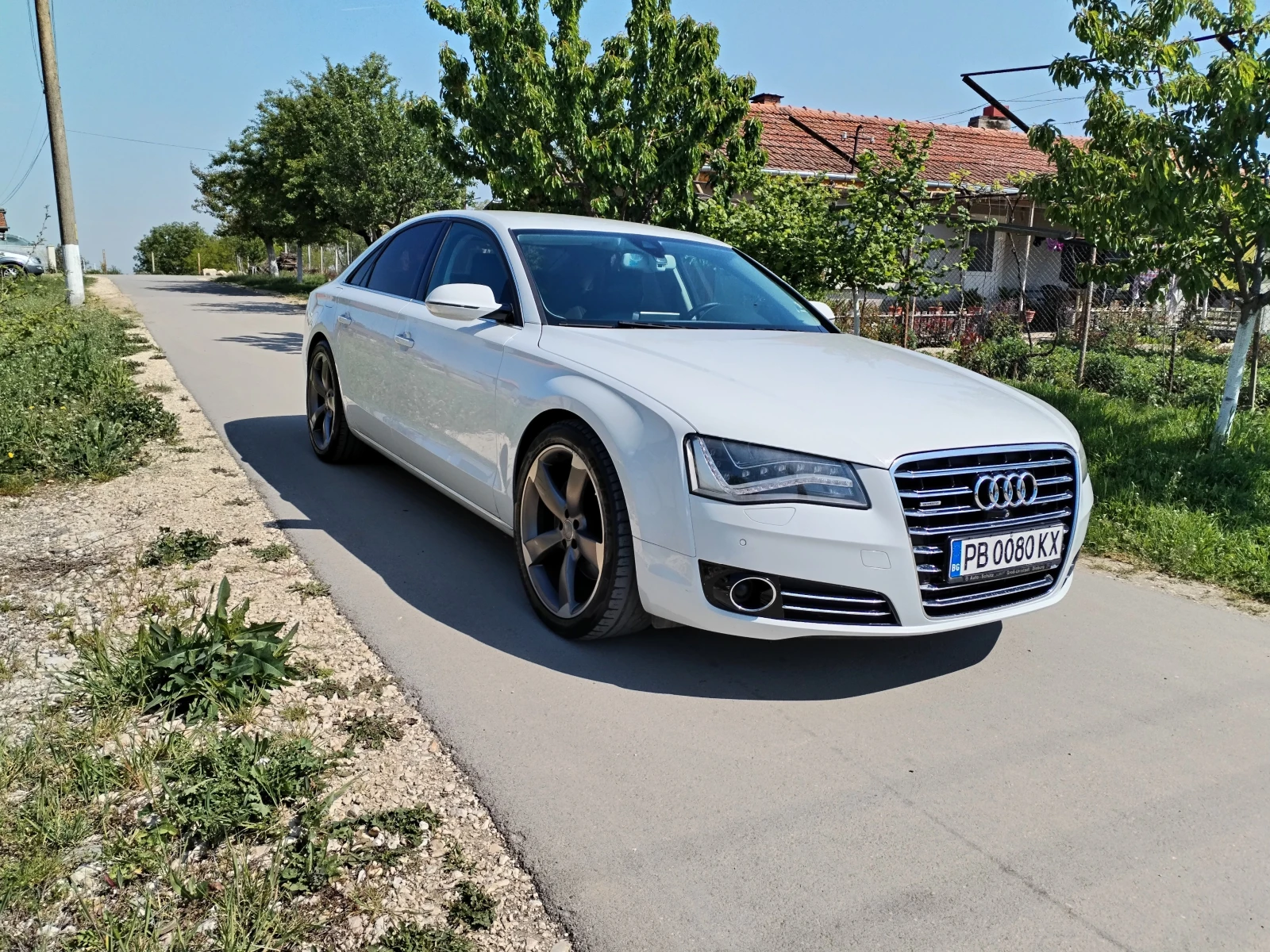 Audi A8, снимка 3 - Автомобили и джипове - 54645736
