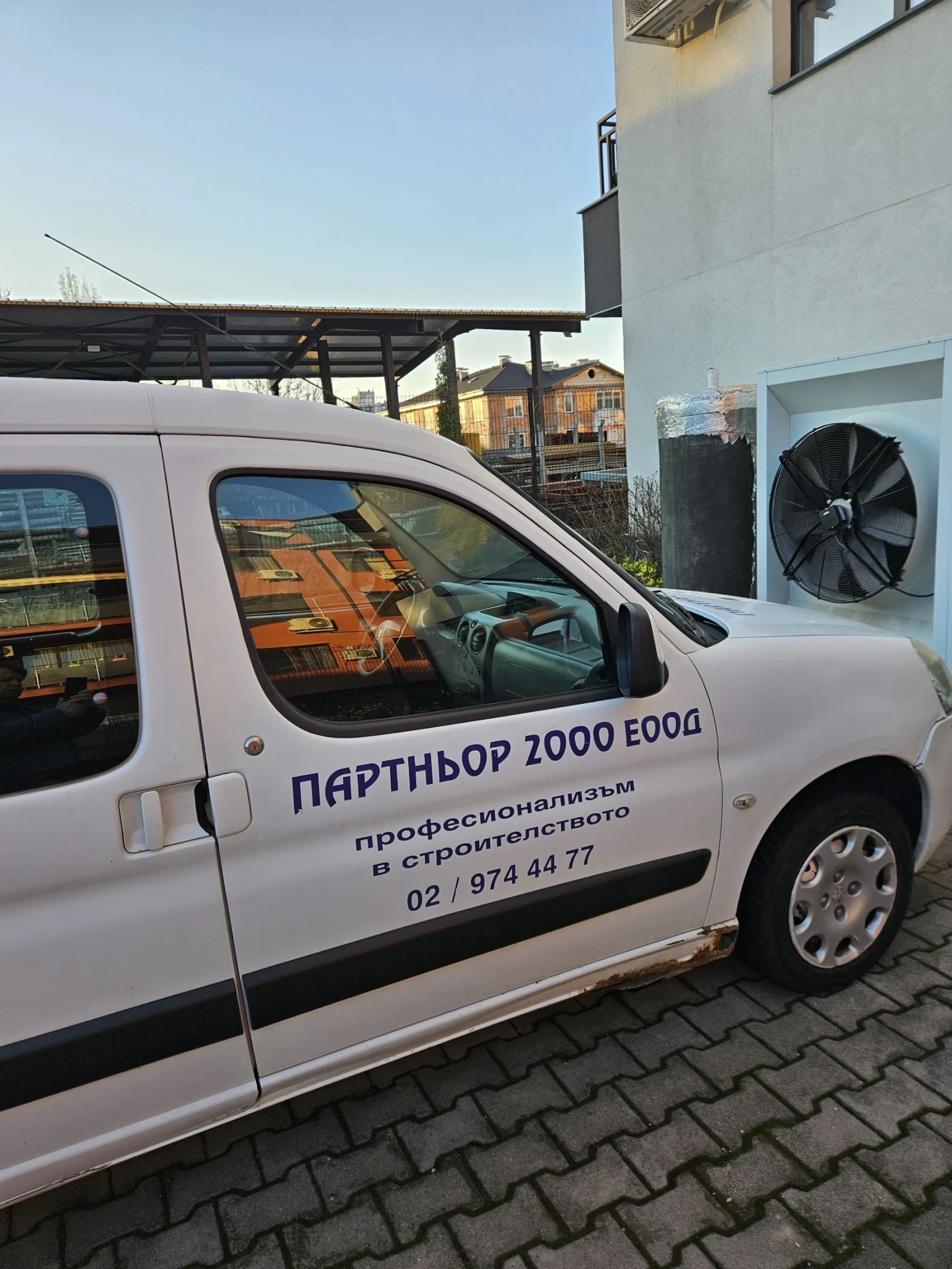 Peugeot Partner, снимка 2 - Автомобили и джипове - 54876836