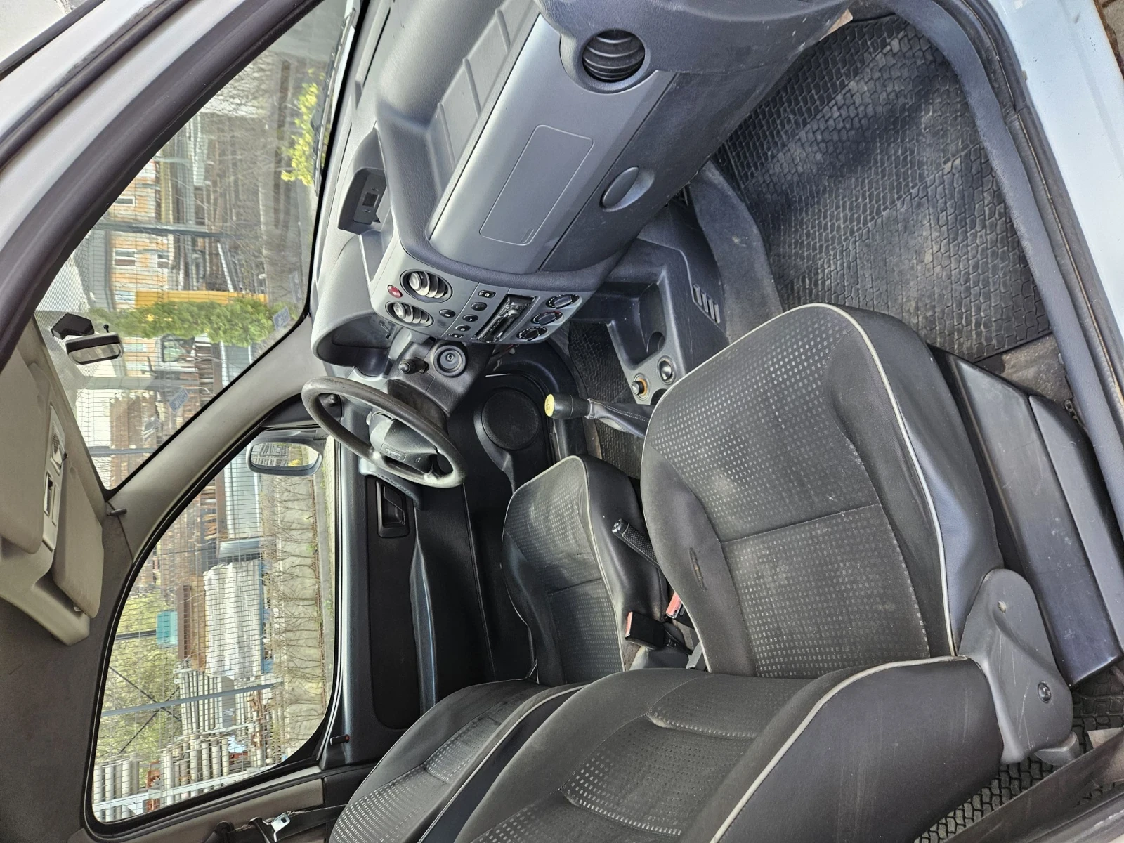 Peugeot Partner, снимка 12 - Автомобили и джипове - 54876836