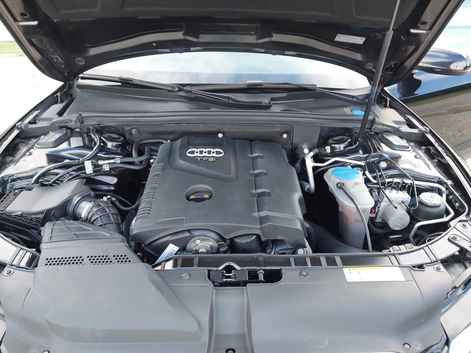 Audi A5 2.0-180кс. S line, снимка 17 - Автомобили и джипове - 54881540