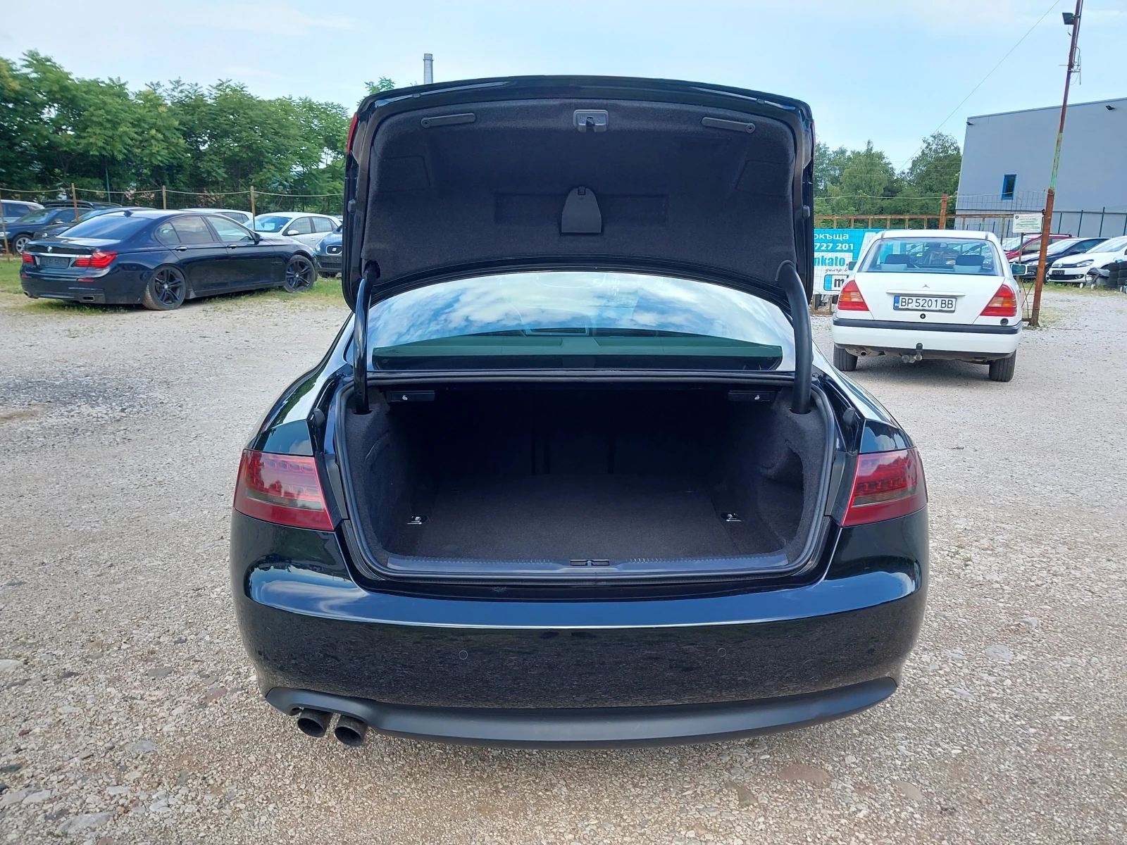 Audi A5 2.0-180кс. S line, снимка 9 - Автомобили и джипове - 54881540