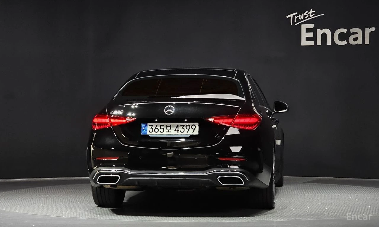 Mercedes-Benz C 300 AMG* LINE* 4MATIC* ОБДУХВАНЕ* ХЕДЪП* 360КАМЕРА* , снимка 4 - Автомобили и джипове - 55076279