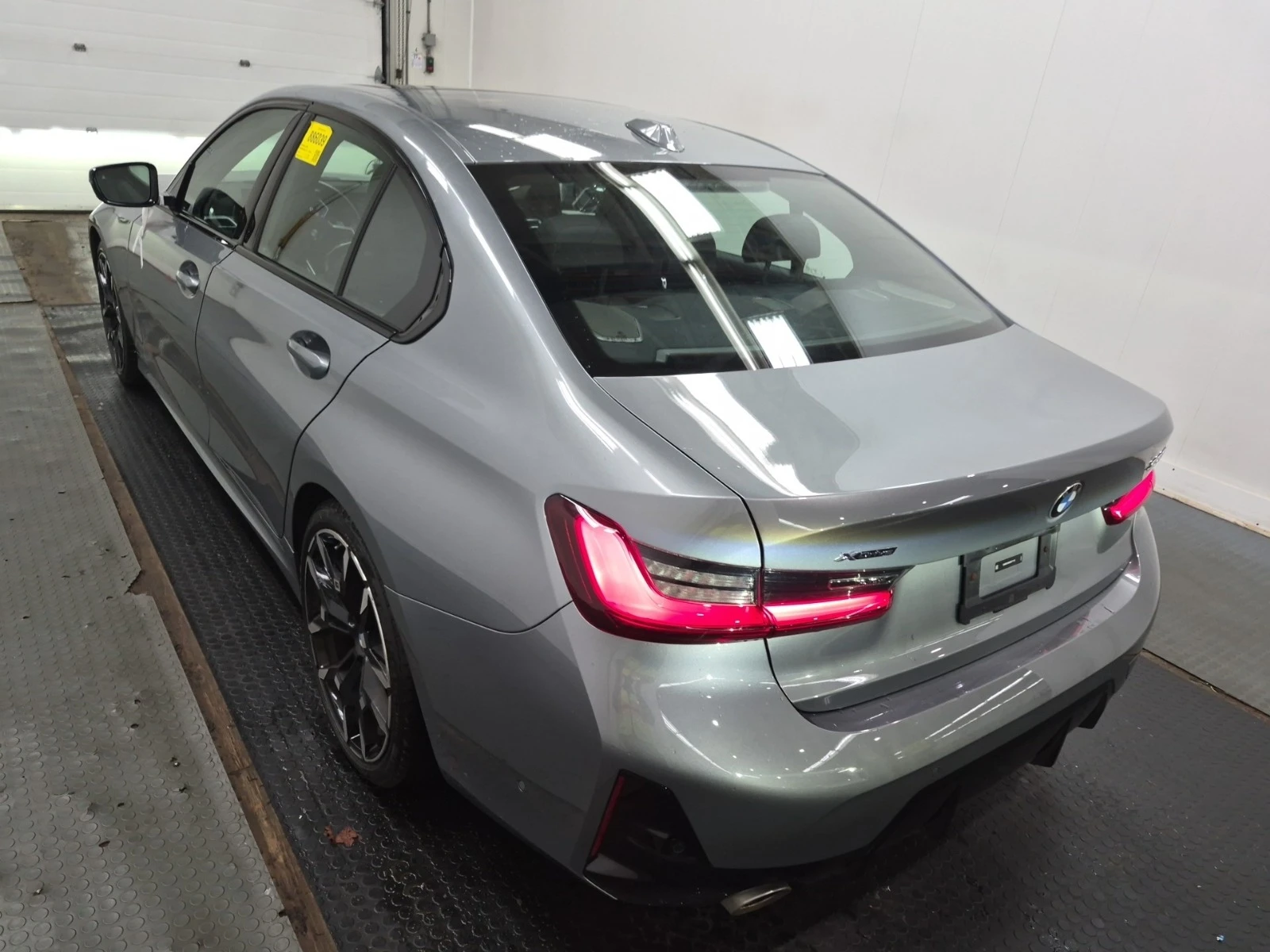 BMW 320, снимка 4 - Автомобили и джипове - 55125024