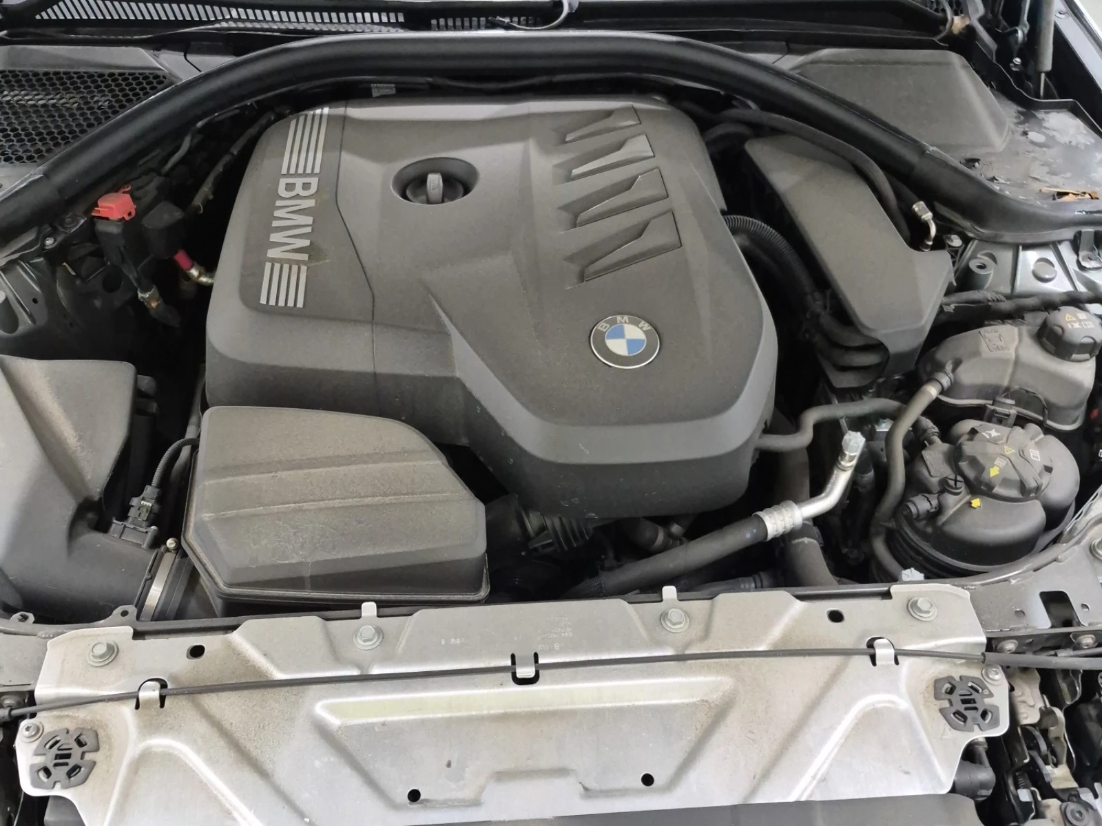 BMW 320, снимка 16 - Автомобили и джипове - 55125024