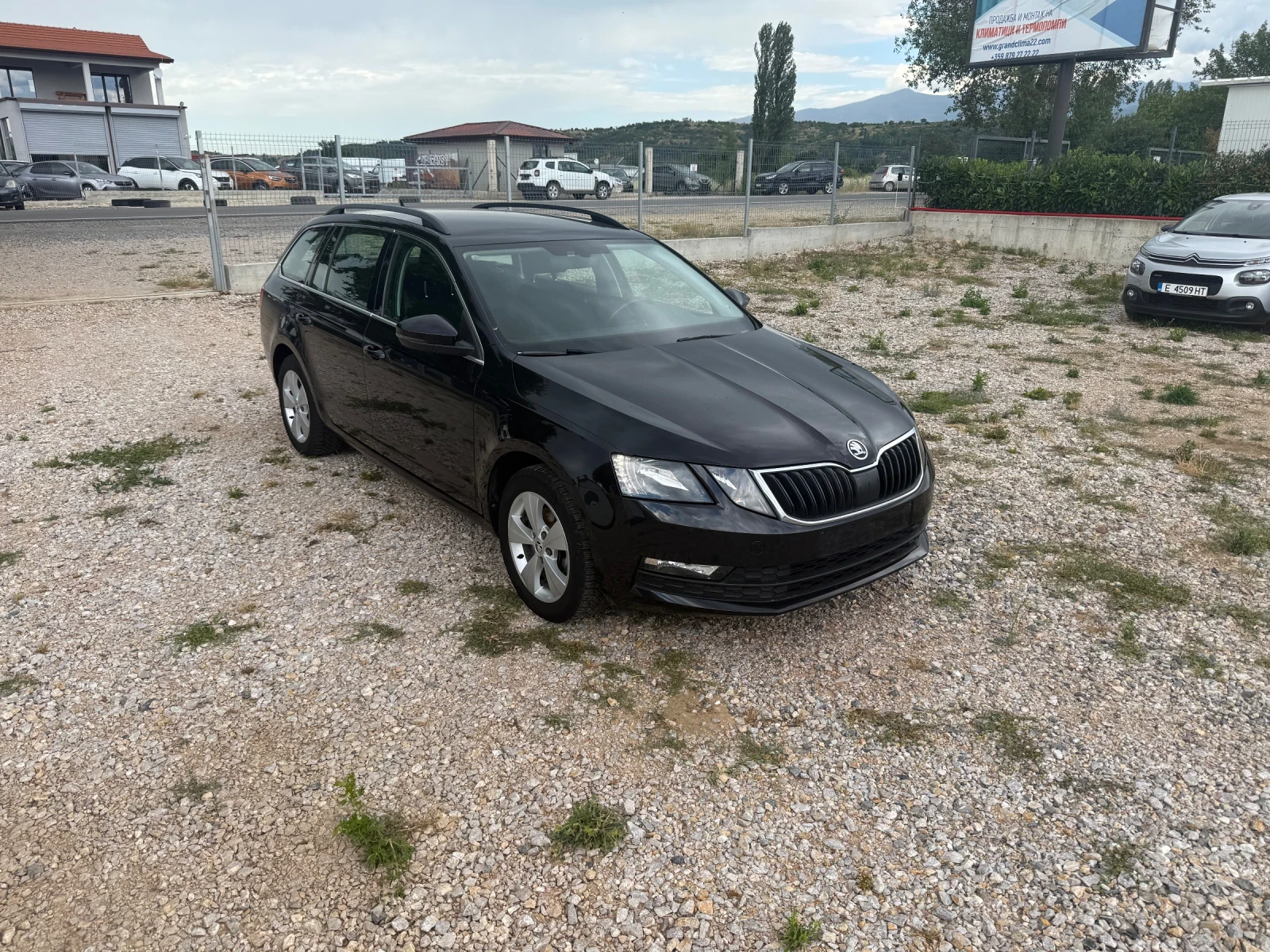Skoda Octavia 1.5CNG/AUTOMATIC/SERVICE BOOK/EURO6
