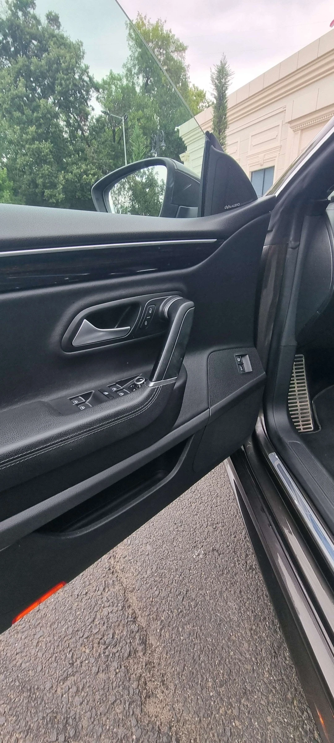 VW CC R-line, снимка 10 - Автомобили и джипове - 55395185
