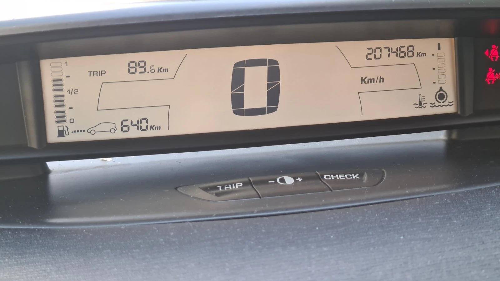 Citroen C4, снимка 4 - Автомобили и джипове - 55617089