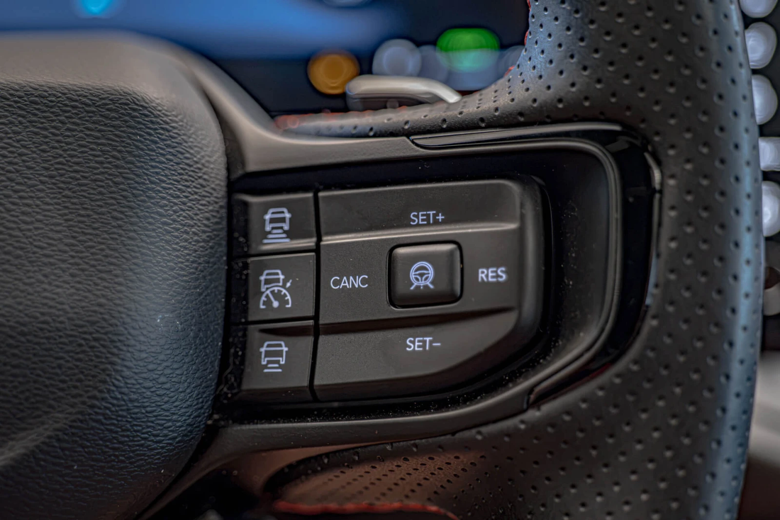 Dodge Charger Daytona EV R/T Stage1/AWD/HuD/Обдухване/Камера 360, снимка 10 - Автомобили и джипове - 55668173