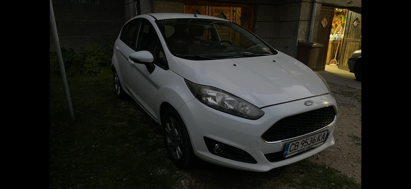 Ford Fiesta, снимка 3 - Автомобили и джипове - 56247763