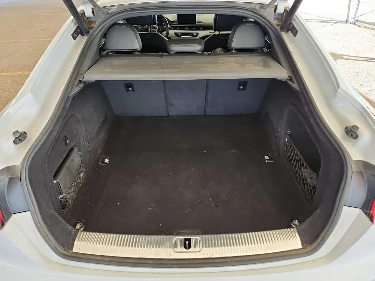 Audi A5 TECHNIK S-LINE| B&O| PANO| ПАМЕТ| 2 КЛЮЧА| , снимка 14 - Автомобили и джипове - 56323995
