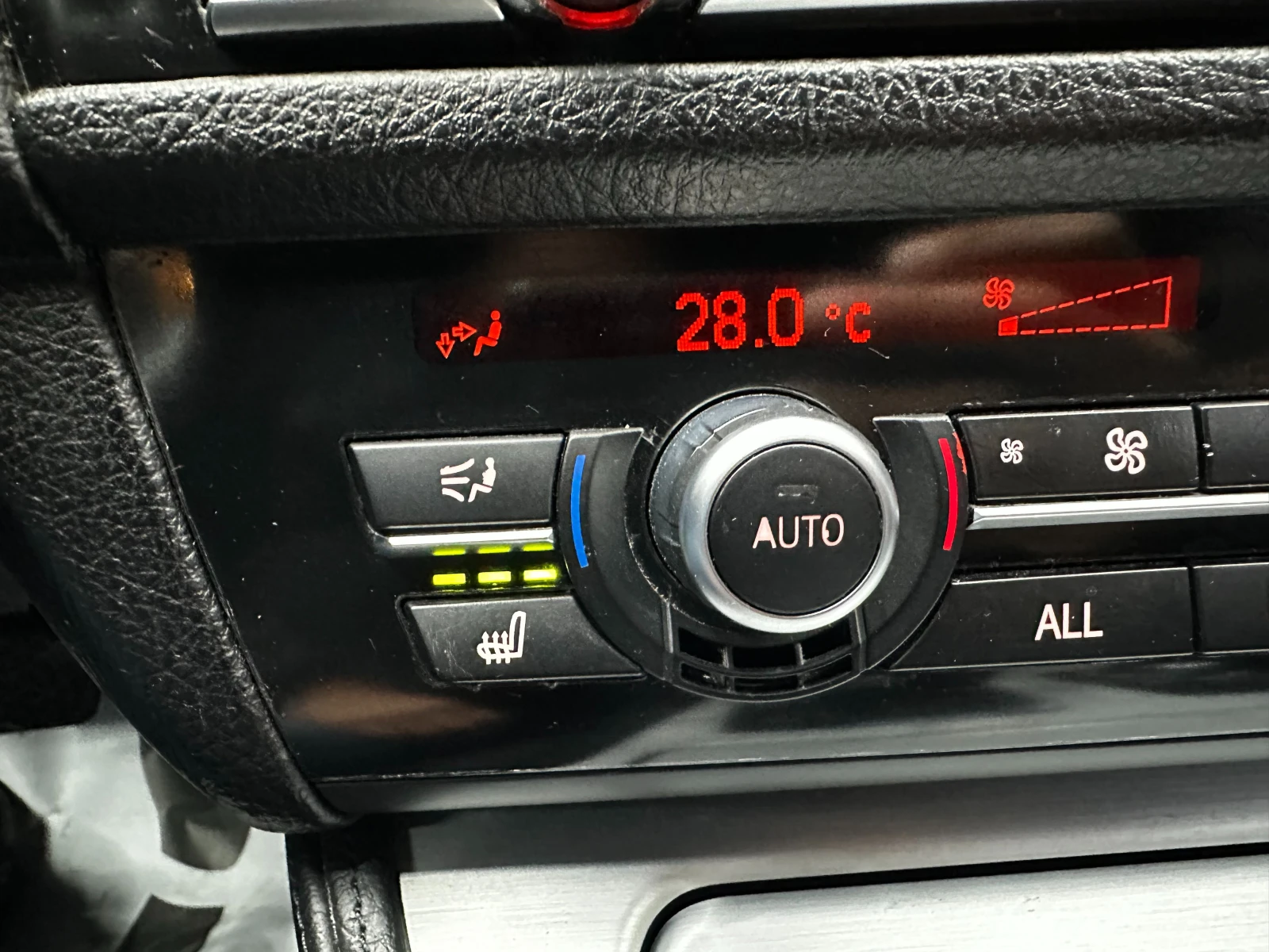 BMW 528 3.0i 258 к.с. , снимка 11 - Автомобили и джипове - 56370628