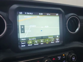 Jeep Wrangler * 4 Door 4x4 Sahara * CARFAX * ОПЦИЯ ЗА ФИНАНСИРАН, снимка 11