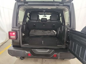 Jeep Wrangler * 4 Door 4x4 Sahara * CARFAX * ОПЦИЯ ЗА ФИНАНСИРАН, снимка 14