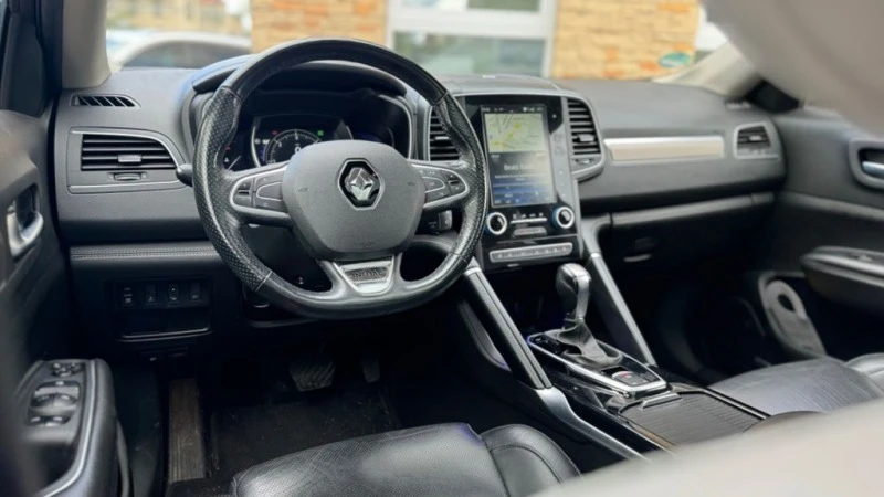 Renault Koleos 2.0 dCi Initiale Paris , снимка 14 - Автомобили и джипове - 45597387