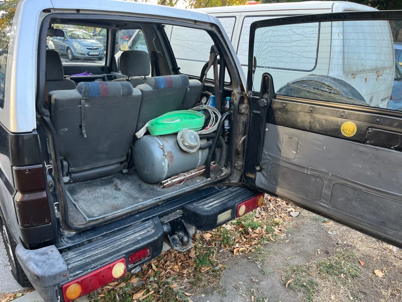 Daihatsu Feroza 1.6 95к.с. , снимка 8 - Автомобили и джипове - 47511777