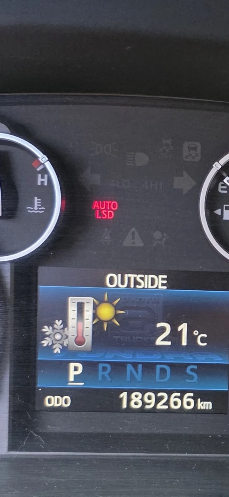 Toyota Tundra LIMITED EDISHAN. Газов инжекцион., снимка 4 - Автомобили и джипове - 49680871