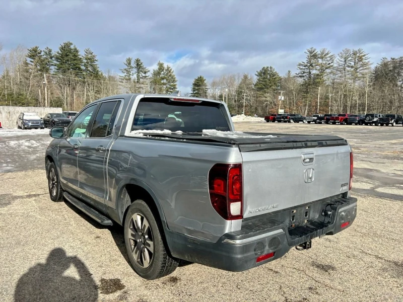 Honda Ridgeline, снимка 3 - Автомобили и джипове - 53136301