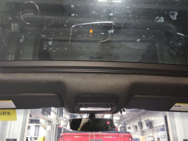 Audi Q3 * 2.0 TFSI quattro Technik Tiptronic * CARFAX * БЕ, снимка 11 - Автомобили и джипове - 53307898