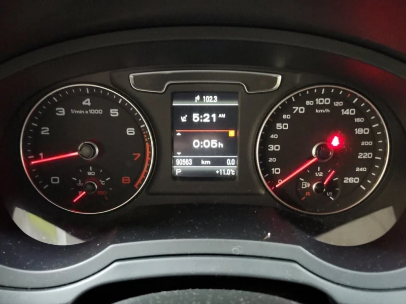 Audi Q3 * 2.0 TFSI quattro Technik Tiptronic * CARFAX * БЕ, снимка 8 - Автомобили и джипове - 53307898