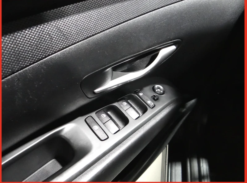 Hyundai Tucson 2.5* ПОДГРЕВ* КАМЕРА* КЕЙЛЕС* , снимка 6 - Автомобили и джипове - 53340130