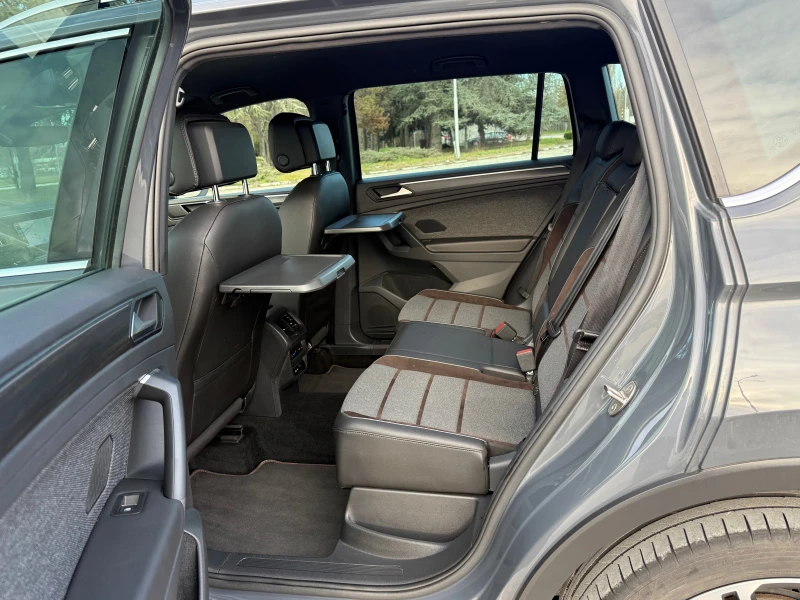 VW Tiguan Xcellence///Lane-Asist///Distronig/Virtual-Cockpit, снимка 12 - Автомобили и джипове - 53539306