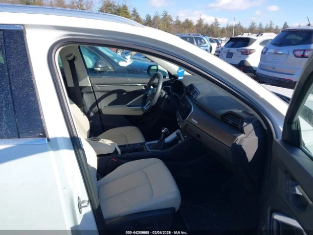 Audi Q3 Premium+ 45 TFSI S Line Quattro | Цена до България, снимка 12 - Автомобили и джипове - 53825798