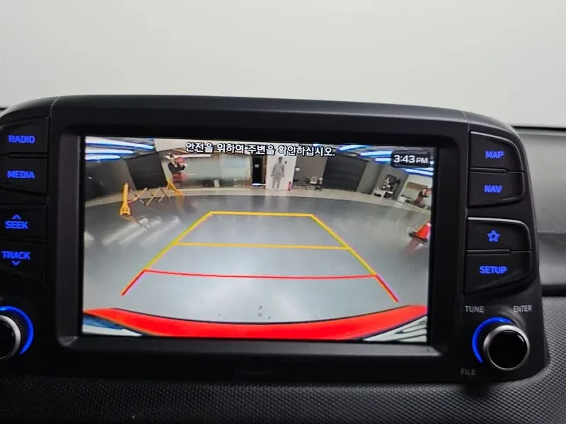 Hyundai Kona 1.6, снимка 15 - Автомобили и джипове - 54627025