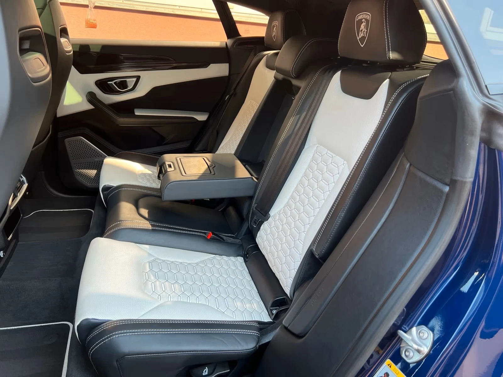 Lamborghini Urus | Mobile.bg   15