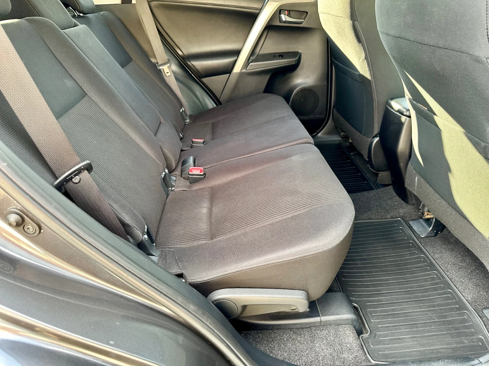 Toyota Rav4 2.0i AWD   | Mobile.bg   12