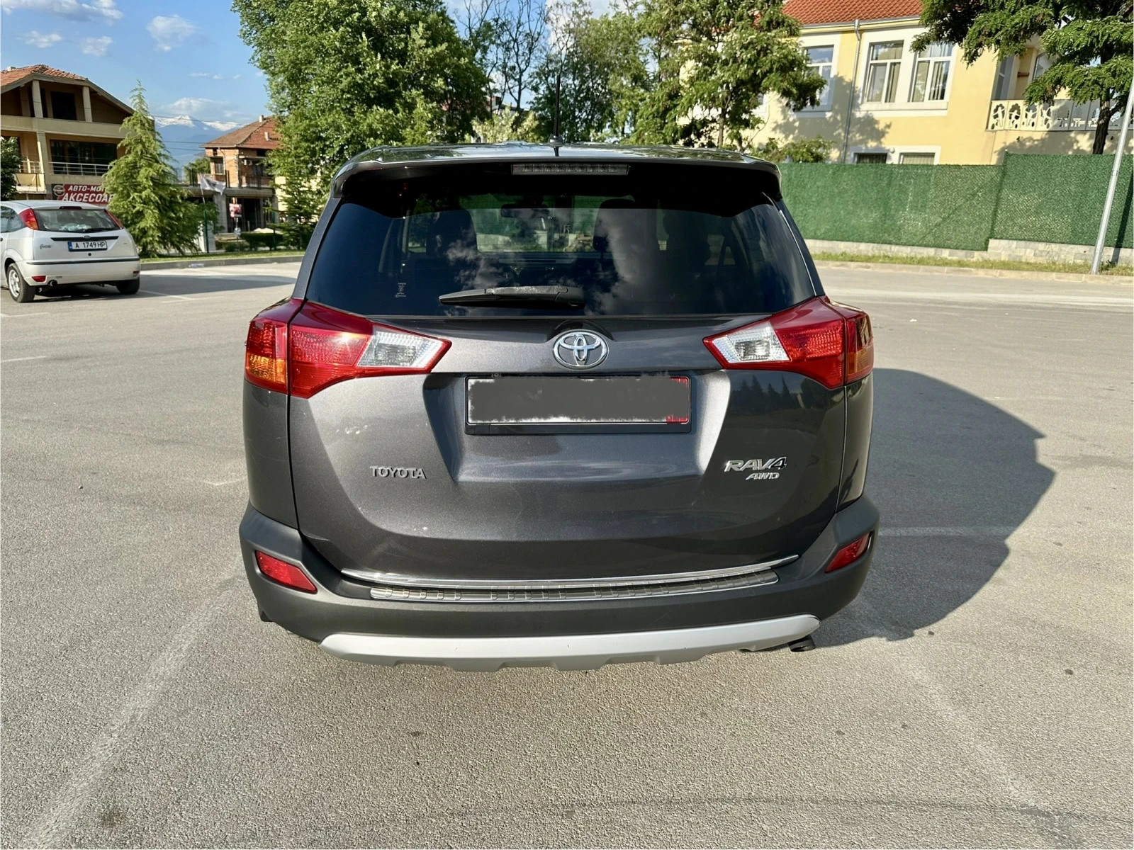 Toyota Rav4 2.0i AWD Нави Автоматик - изображение 6