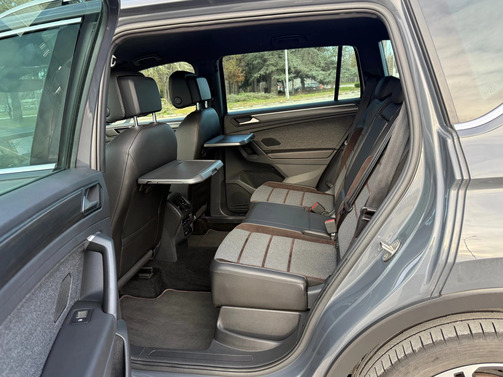 VW Tiguan Xcellence///Lane-Asist///Distronig/Virtual-Cockpit | Mobile.bg � ����������� 12