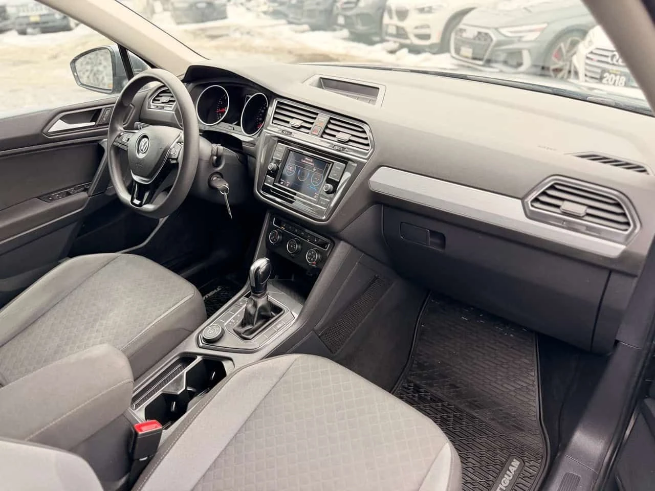 VW Tiguan * 4Motion S* Trendline* 4MOTION* Camera* Bluetooth | Mobile.bg � ����������� 11