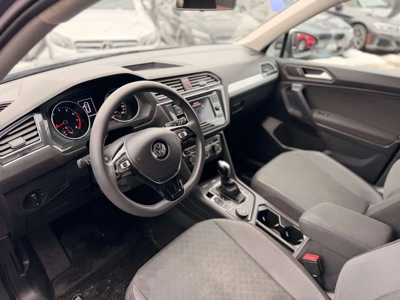 VW Tiguan * 4Motion S* Trendline* 4MOTION* Camera* Bluetooth - изображение 7