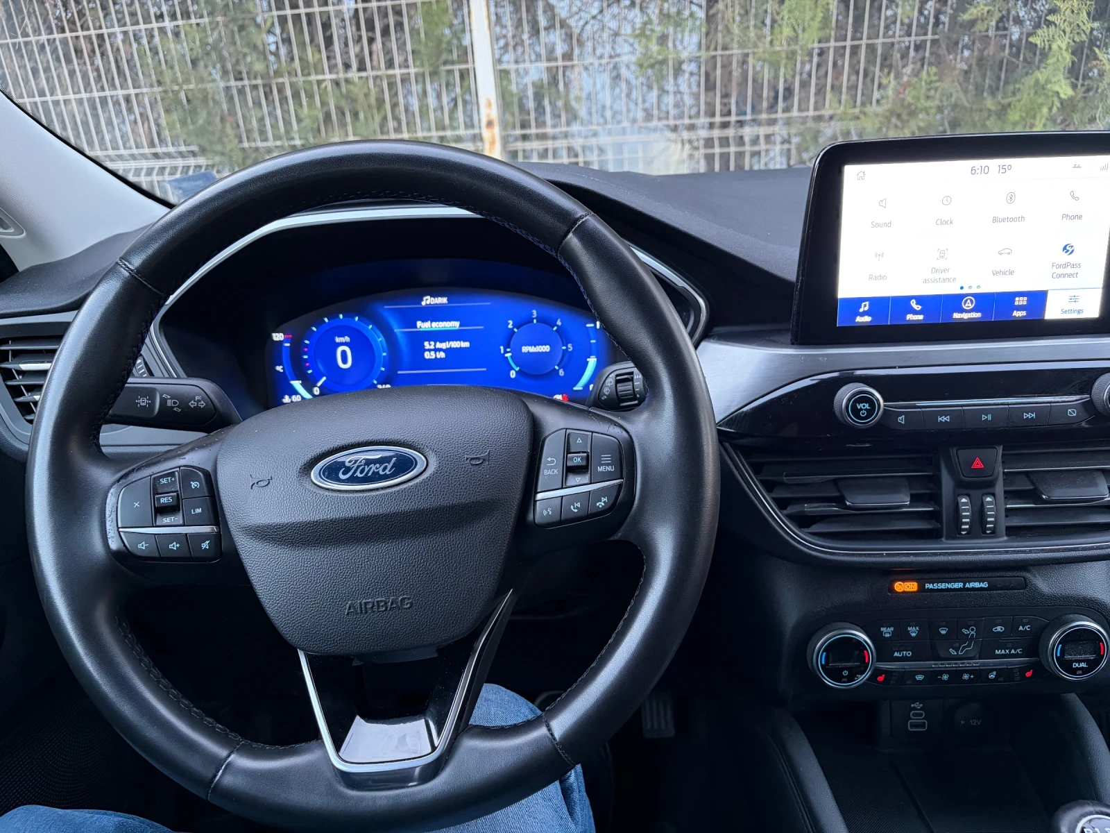 Ford Kuga 1.5, снимка 12 - Автомобили и джипове - 53841301