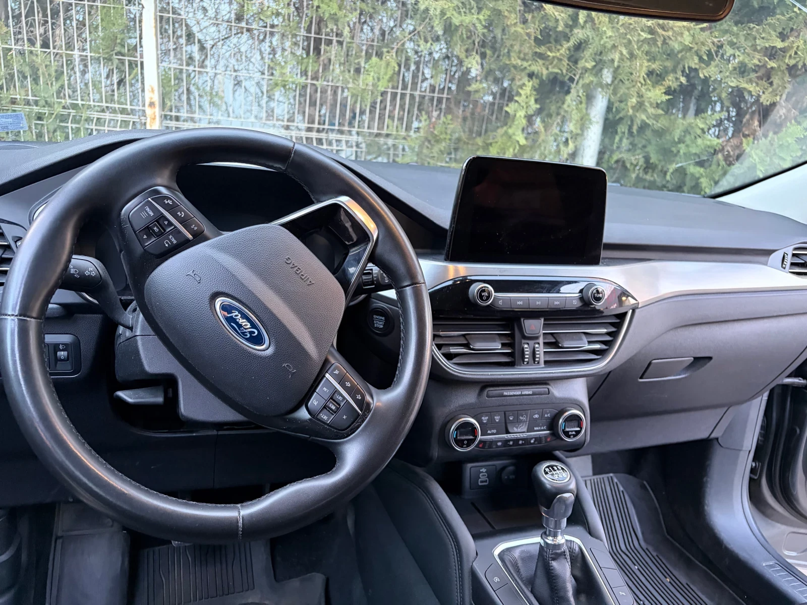 Ford Kuga 1.5, снимка 7 - Автомобили и джипове - 53841301