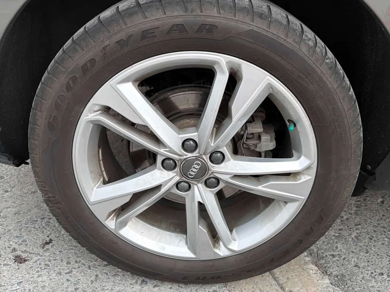 Audi Q3 * Progressiv * CARFAX * ЦЕНА ДО БГ, снимка 6 - Автомобили и джипове - 54380721