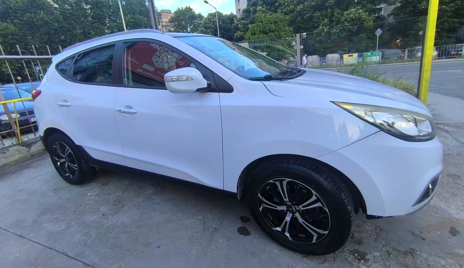 Hyundai IX35 Tucson 2.0 16v BRC газ, снимка 5 - Автомобили и джипове - 54878852