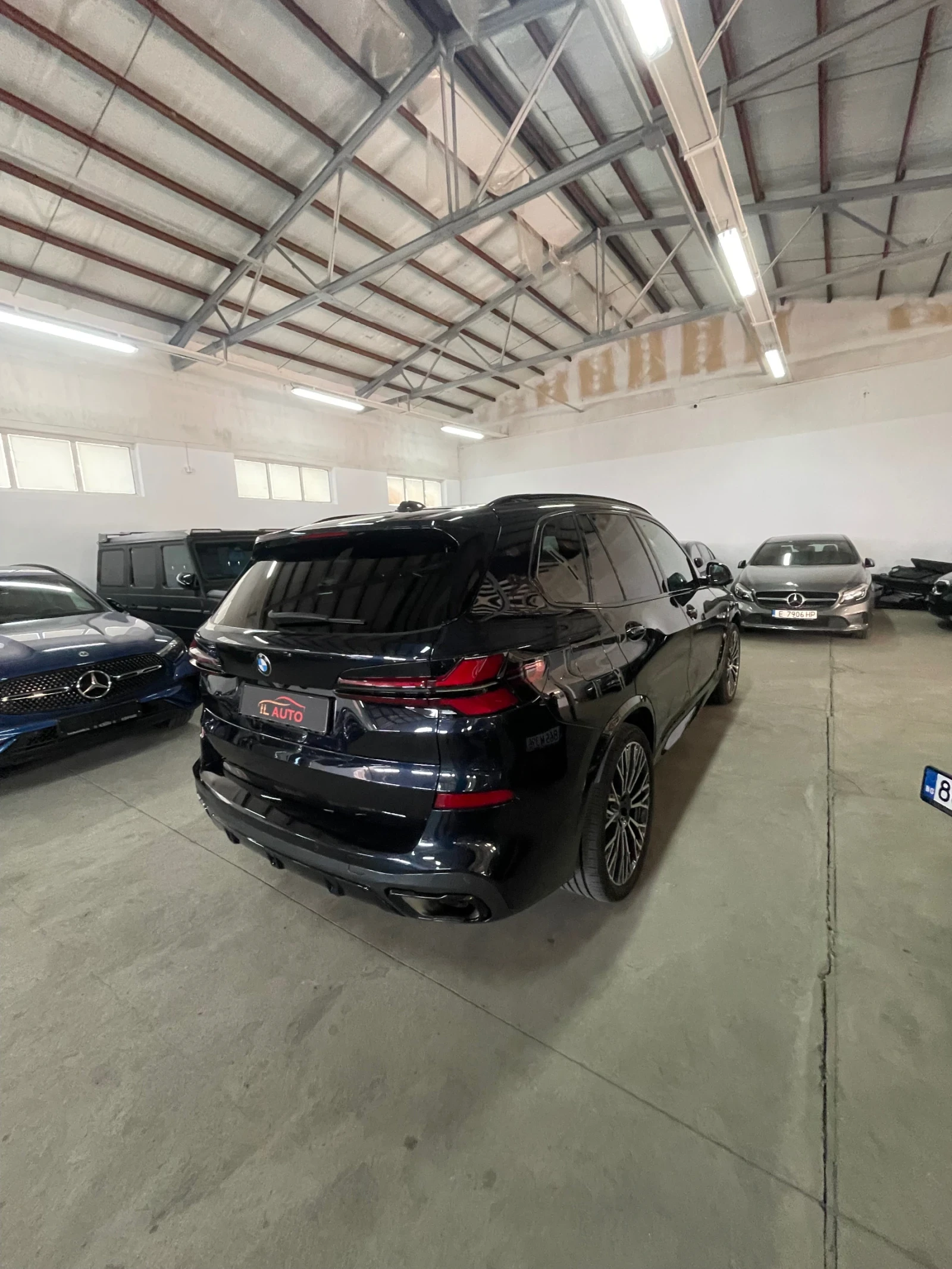 BMW X5 4.0D/Mpak/дист/harman/kardon/обдух/панор/head-up/3, снимка 5 - Автомобили и джипове - 55591628