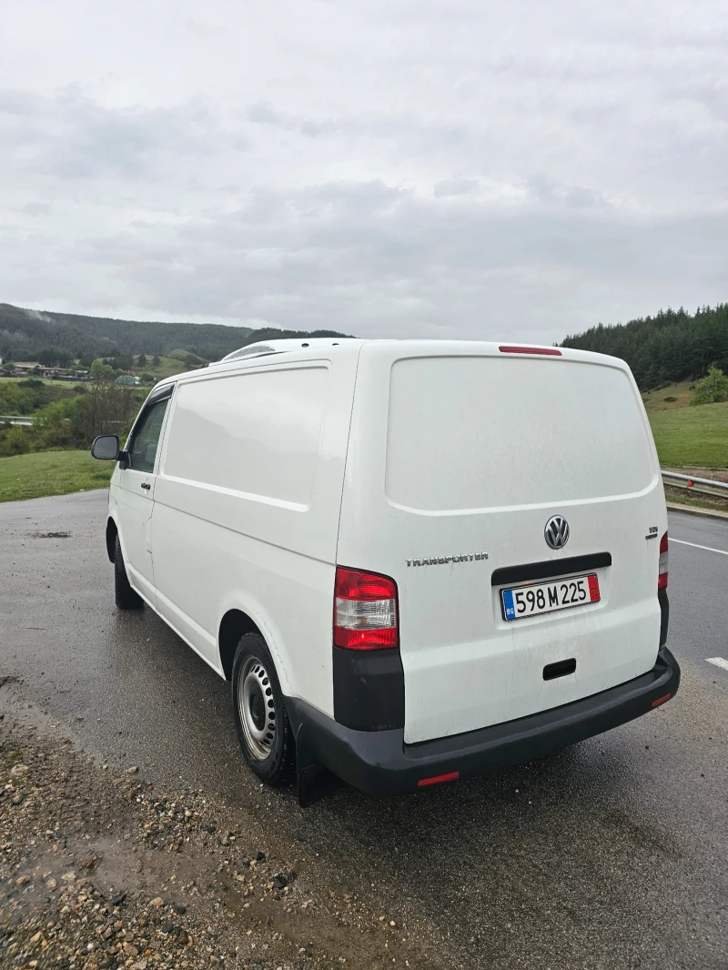 VW T5, снимка 8 - Бусове и автобуси - 47489715