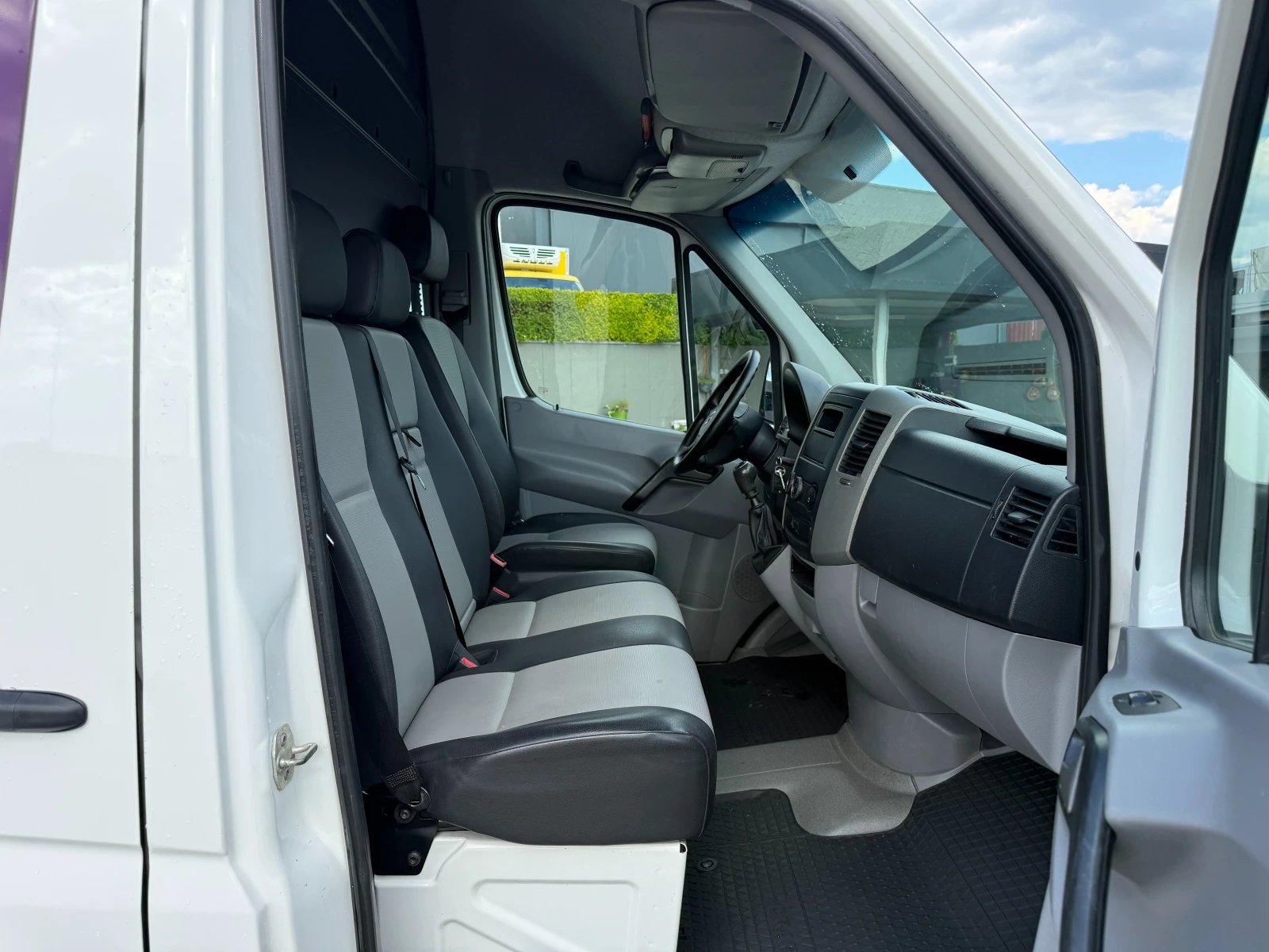 VW Crafter 2.0TDI ����������� L2H2 Euro 5  | Mobile.bg � ����������� 9