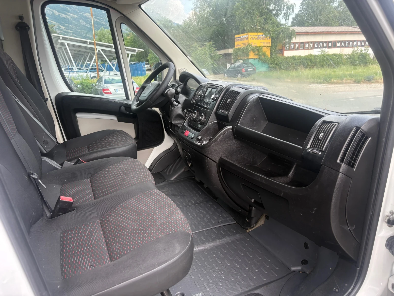 Peugeot Boxer КЛИМА! 4, 30/2, 05/2, 15м! , снимка 13 - Бусове и автобуси - 55147855