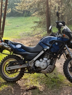 BMW F, снимка 2