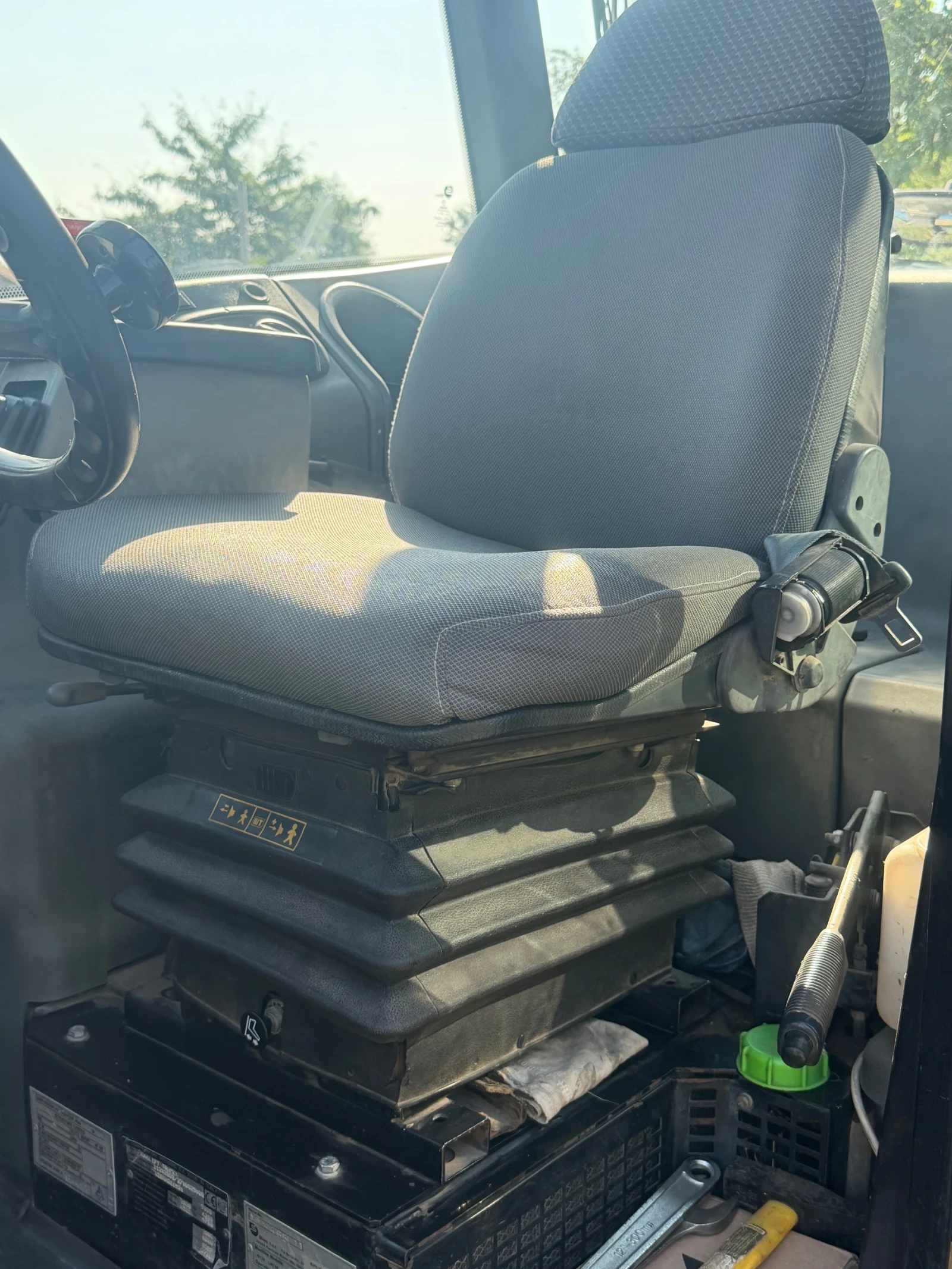 ������������ ������� New Holland | Mobile.bg � ����������� 4