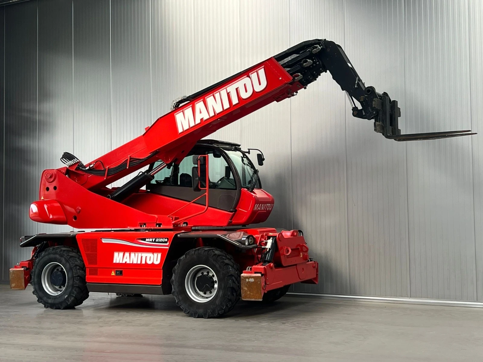 Телескопични товарачи Manitou MRT 2150 PLUS ЛИЗИНГ - изображение 4