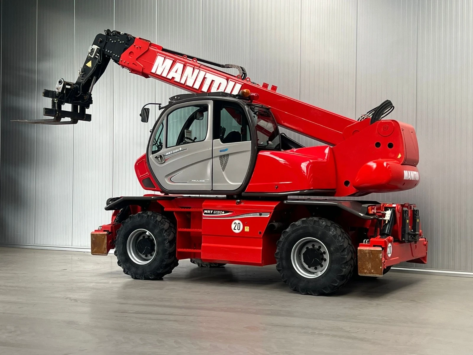 Телескопични товарачи Manitou MRT 2150 PLUS ЛИЗИНГ - изображение 6