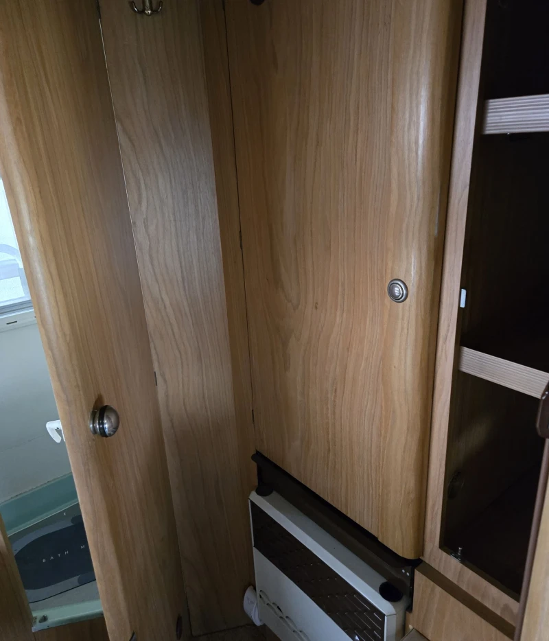 Кемпер Laika Ecovip 3, снимка 9 - Каравани и кемпери - 52507974