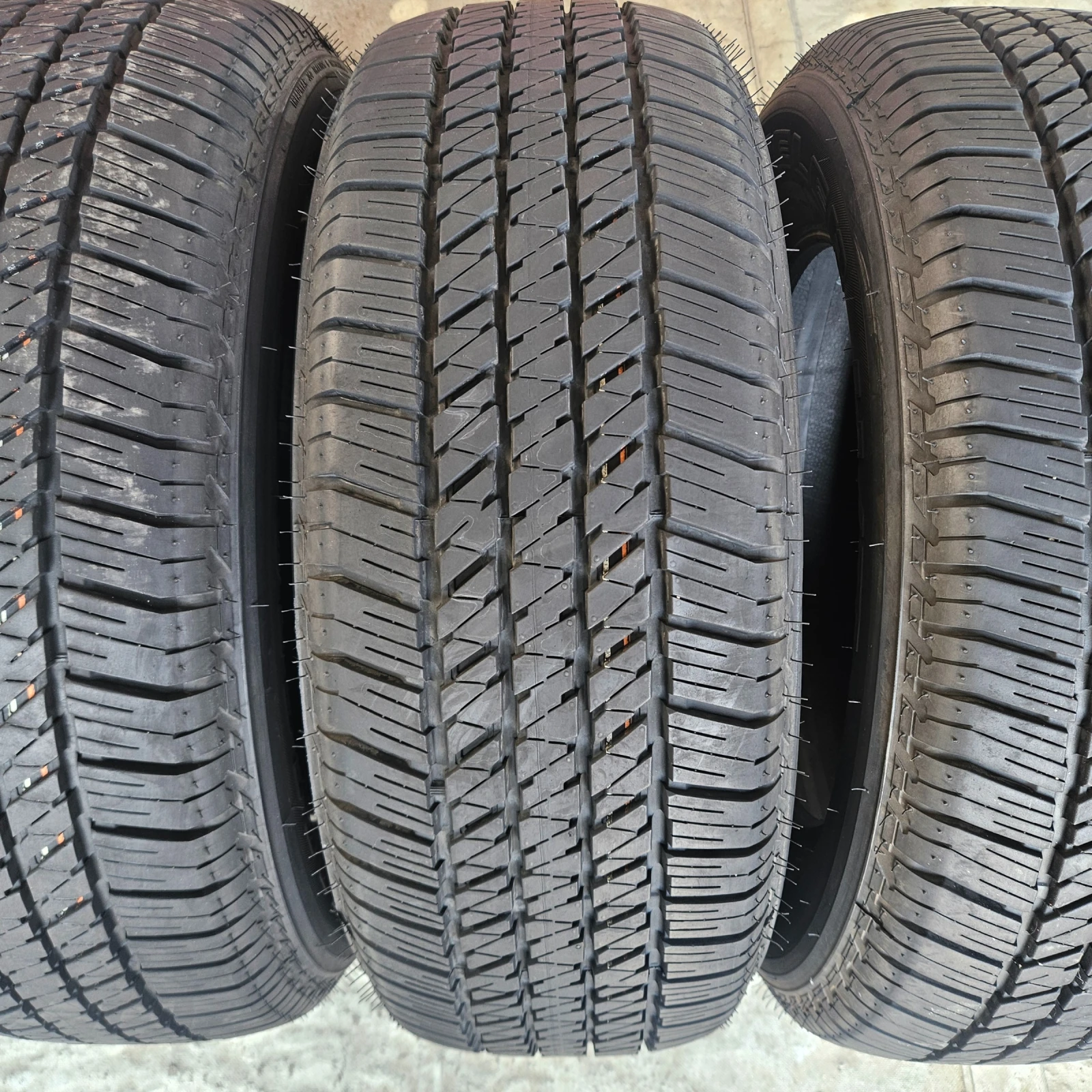 Гуми Летни 265/60R18, снимка 4 - Гуми и джанти - 54034119