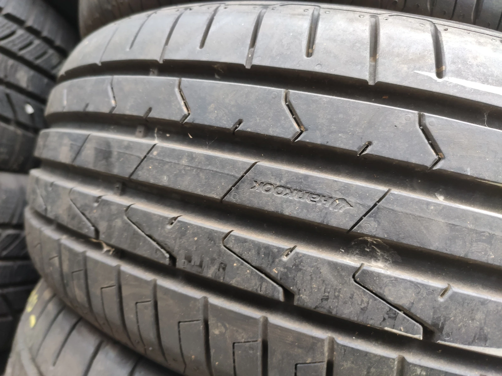 Гуми Летни 195/55R16, снимка 4 - Гуми и джанти - 55478449
