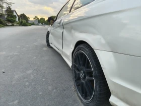 Mercedes-Benz C 350 4-MATIC Sport/Червен интериор, снимка 5